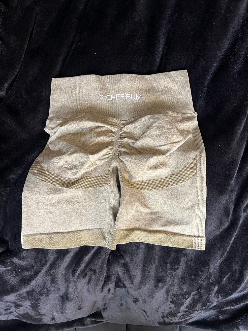 Pchee bum High-Waist Olive Green Seamless Women’s Shorts